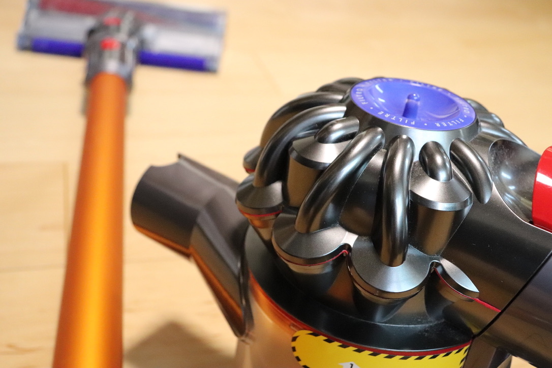 Dyson V8 Fluffyの特徴と掃除機の重要性